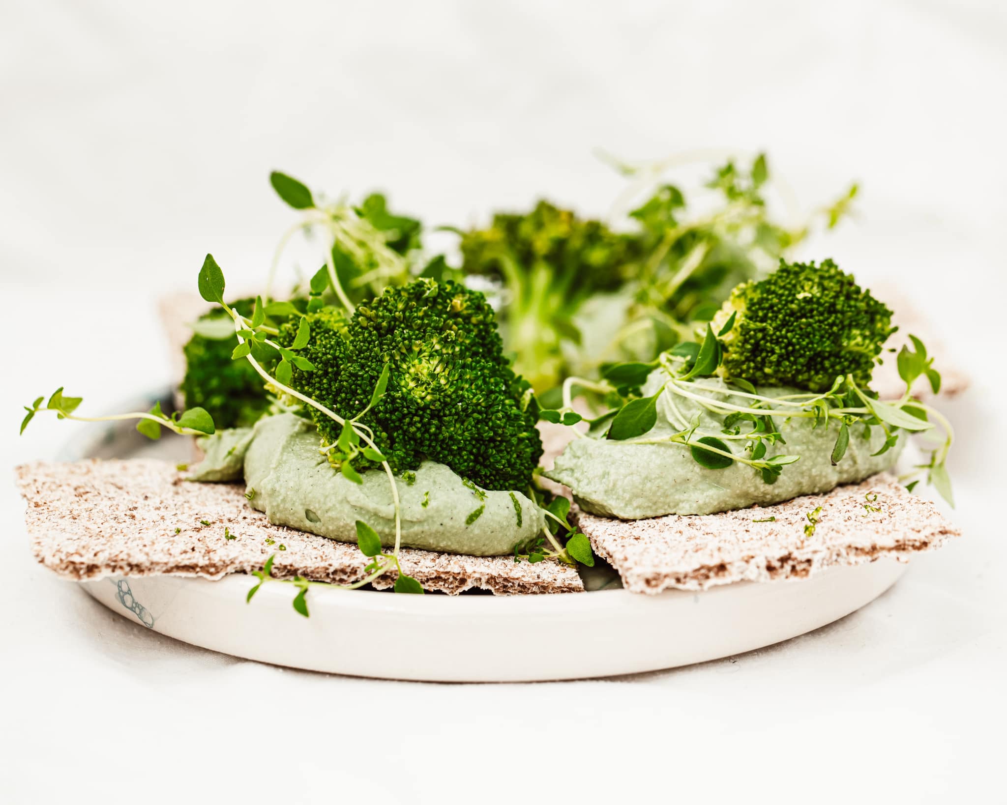 Atklās starptautisko izstādi